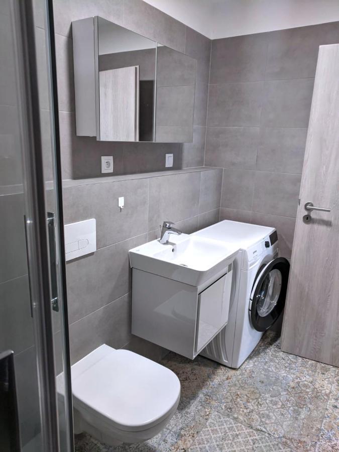 Apartmán Old Town 1 Bdr, A/C, W/Parking Bratislava Exteriér fotografie